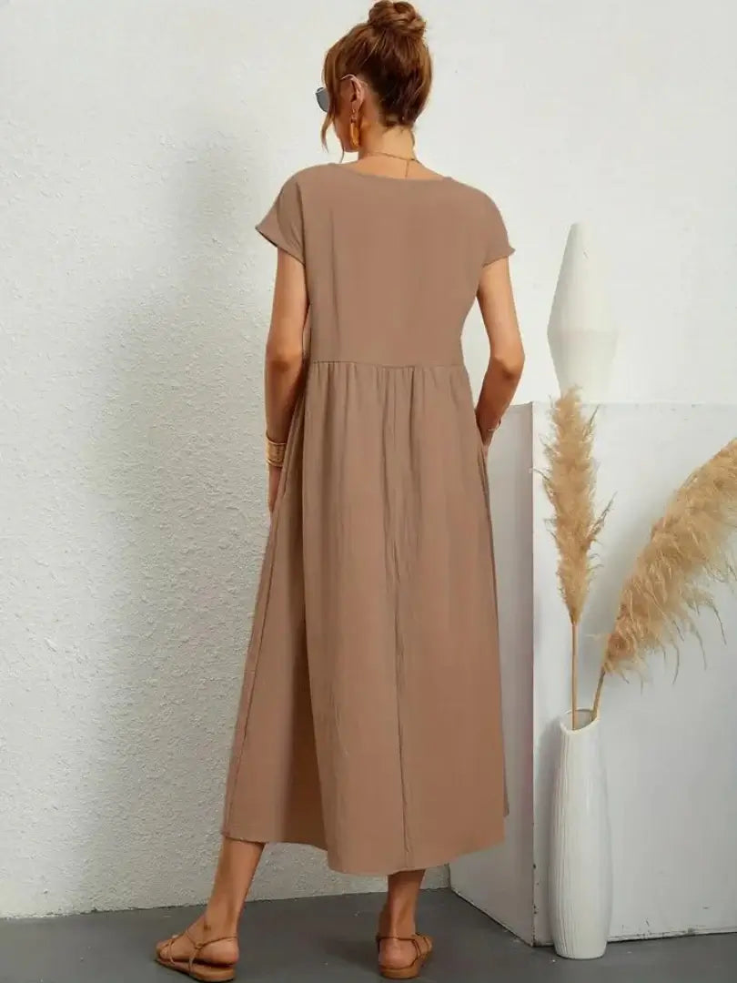 Celine | Robe midi à poches