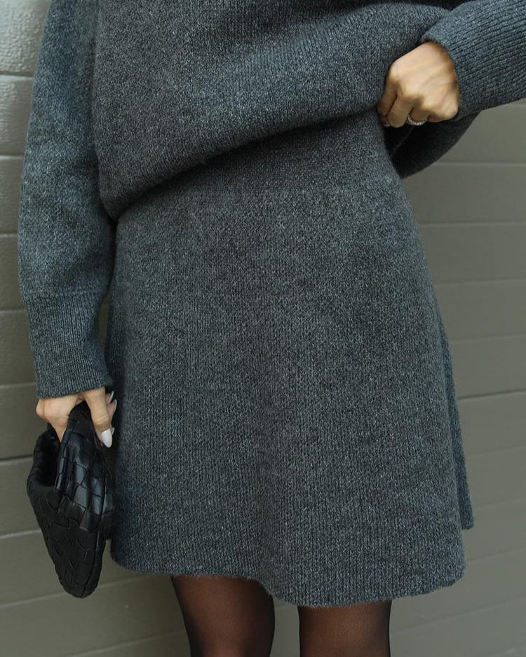 Léa™ | Ensemble Pull & Jupe en Maille Élégante